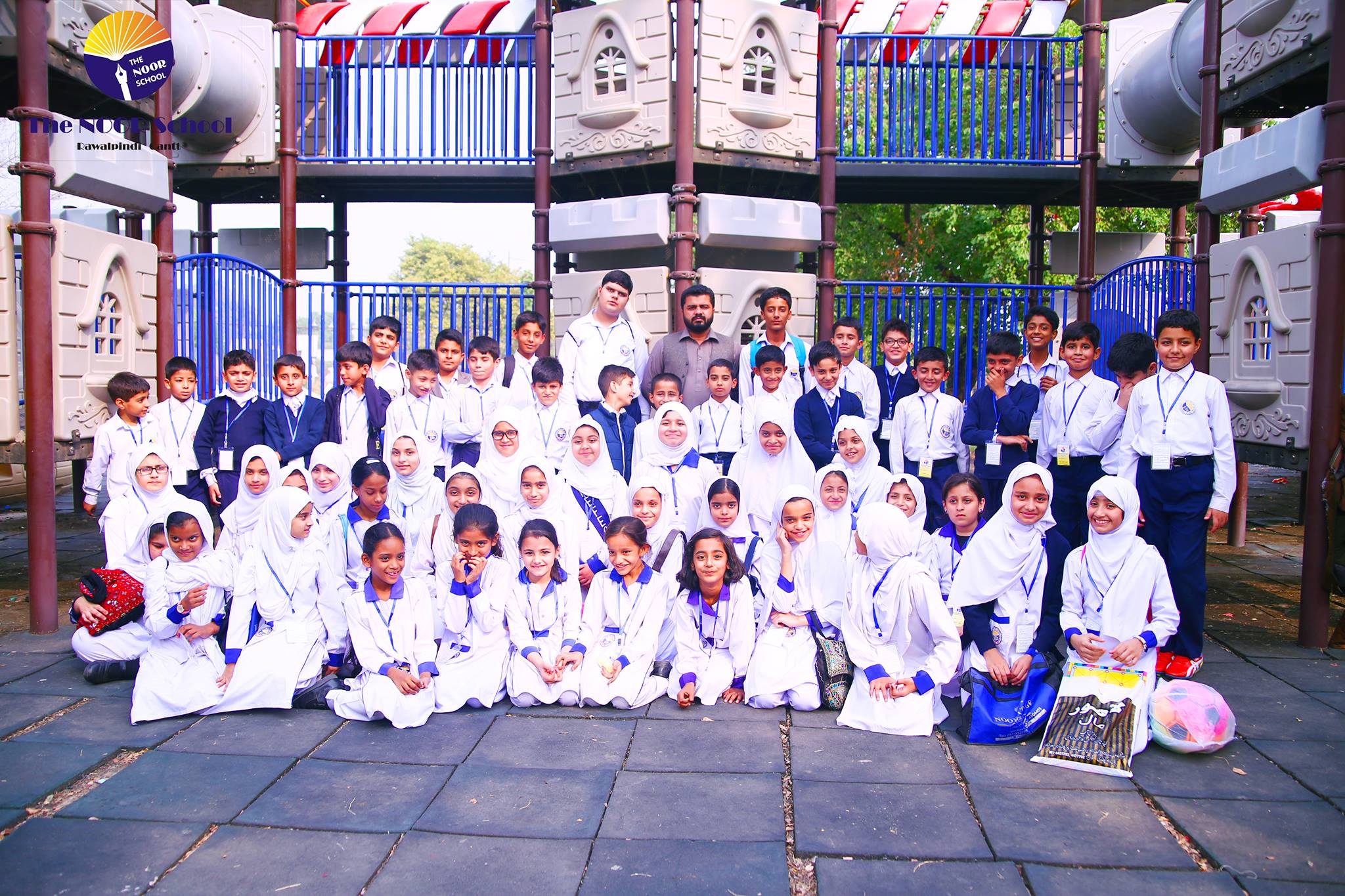 Noor Educational System Campus